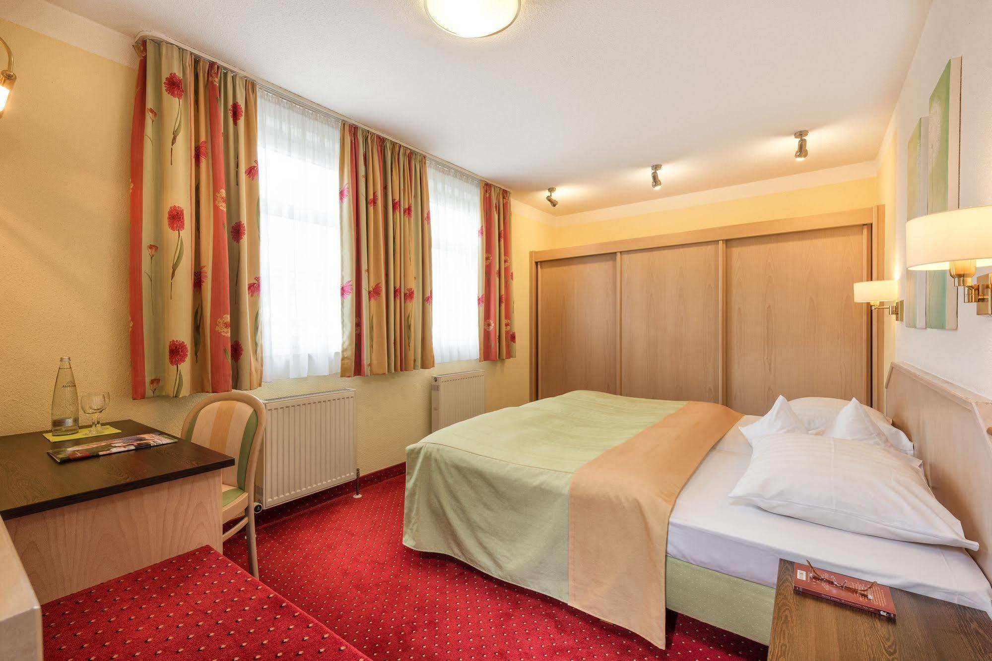 Johannesbad Hotel Phoenix Bad Fussing Ngoại thất bức ảnh