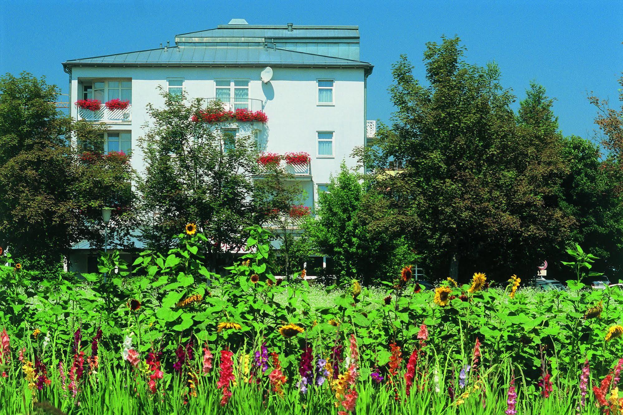 Johannesbad Hotel Phoenix Bad Fussing Ngoại thất bức ảnh