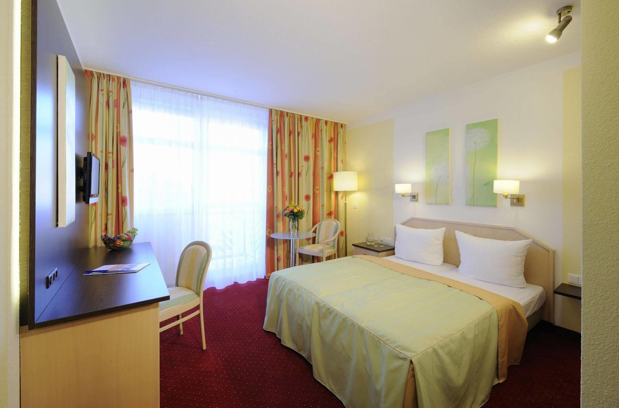Johannesbad Hotel Phoenix Bad Fussing Ngoại thất bức ảnh